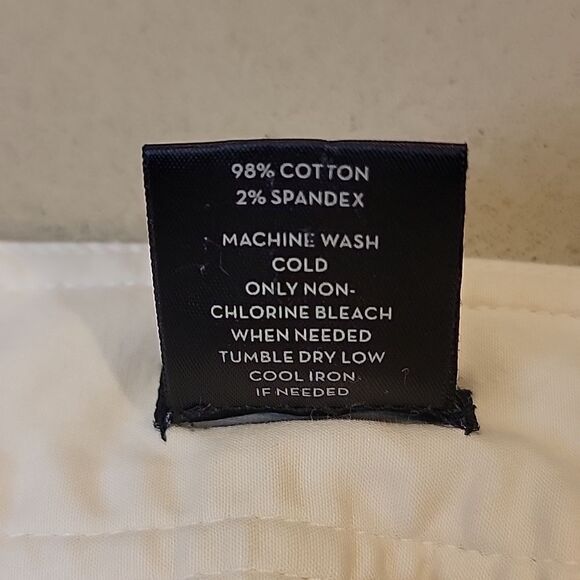 Ann Taylor Signature 4" Khaki Shorts - Picture 11 of 15